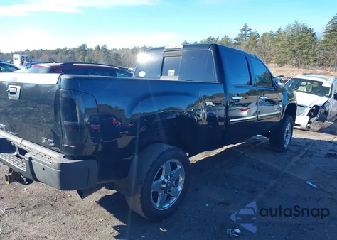2011 GMC Sierra 2500Hd Denali from USA, damaged, VIN 1GT125C84BF142753